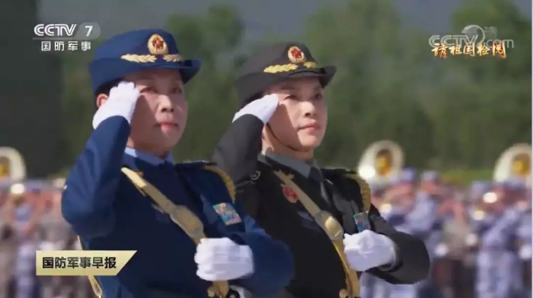 國慶大閱兵女將軍領(lǐng)隊，是她！