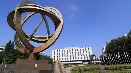 這所大學不是985、211，校友總財富僅次于清華北大，位居全國第三