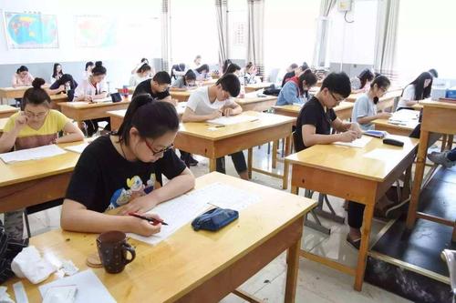 關于公布四川省2020年普通高校對口招生專業類別考試大綱的通知