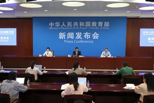 教育部：學生體育鍛煉不允許佩戴N95口罩！在校不戴口罩須滿足三個條件！