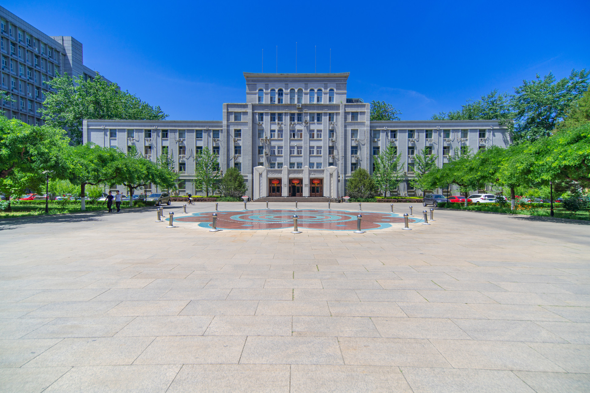 那些被迫輟學、分流到職高的孩子，后來怎么樣了？看完他的故事，才知道上不了高中意味著什么……